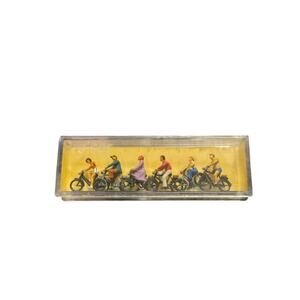 Preiser HO Scale 91 Cyclists Vintage 6 Figures Made in Germany 9MP